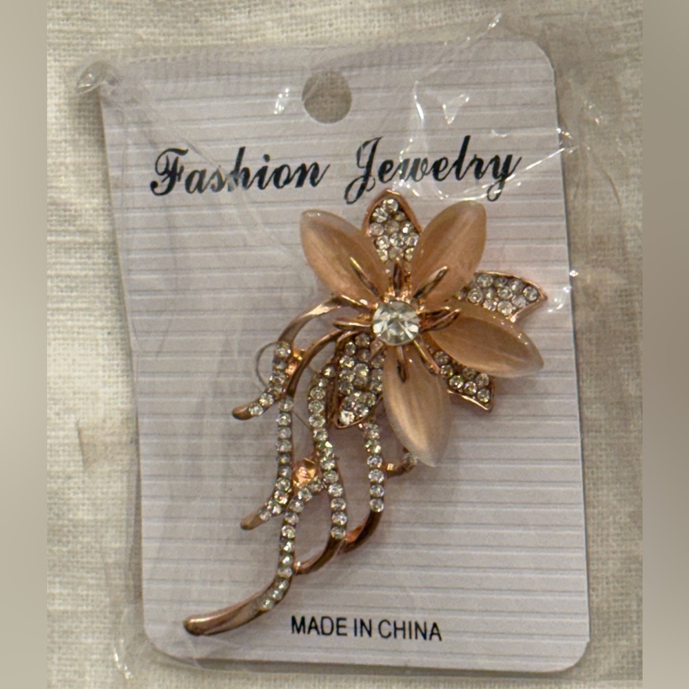 Vintage Gold Tone Flower Brooch Asymmetrical 2.5” Rhinestone C-Clasp New